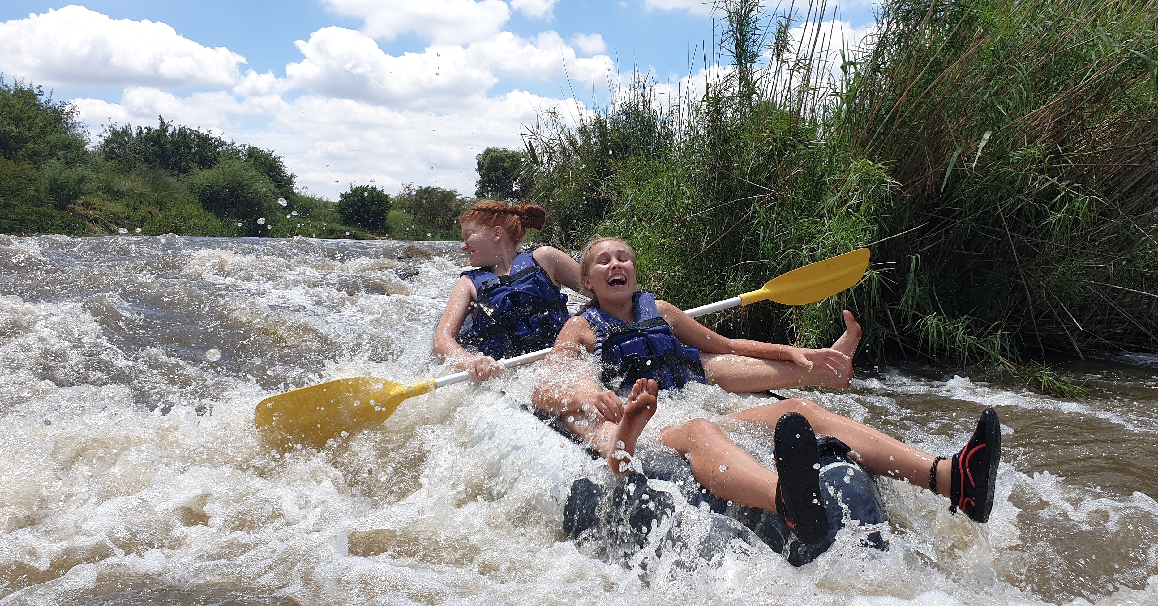 Suikerbosriver rafting paddling paddle tube adventure bachelor party kids Parties teambuilding spanbou teambuild